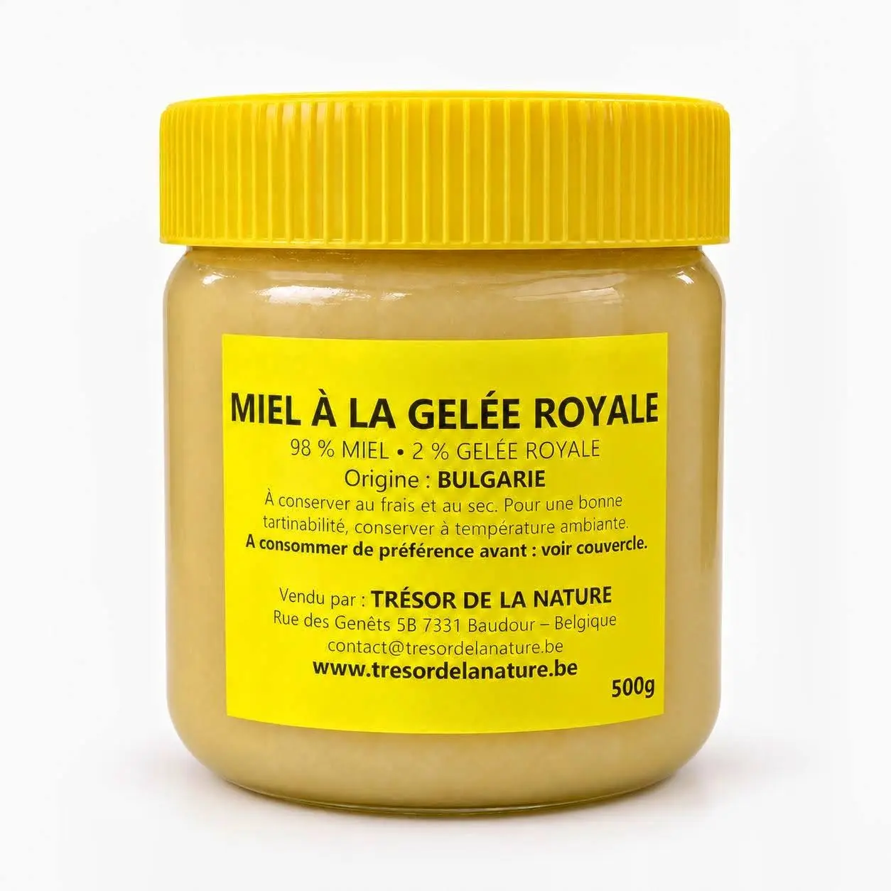 Pot de miel à la gelée royale de Bulgarie 500g, avec couvercle jaune, présenté sur fond blanc.